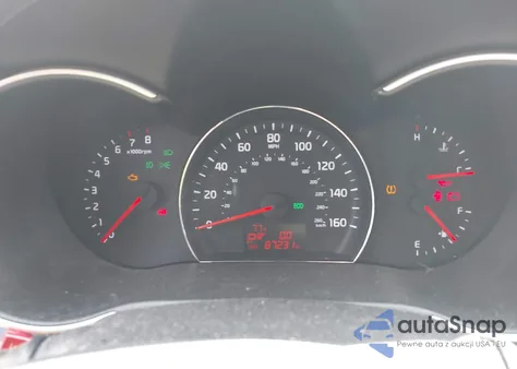 2015 Kia Sorento Lx z USA, uszkodzony, nr VIN 5XYKTCA60FG652463